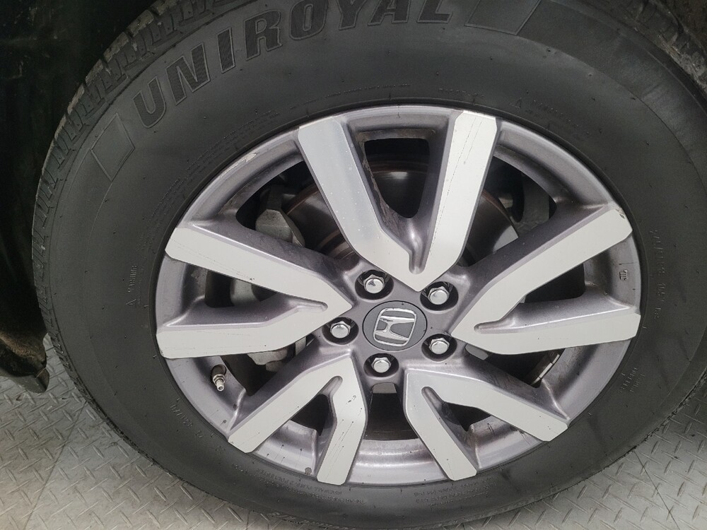 2020 Honda Pilot in Riverside, CA 92504 - 18136727 31