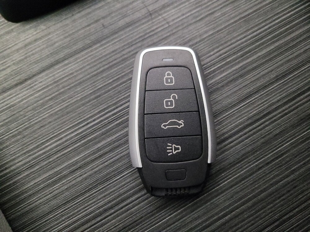 2020 Honda Pilot in Riverside, CA 92504 - 18136727 32