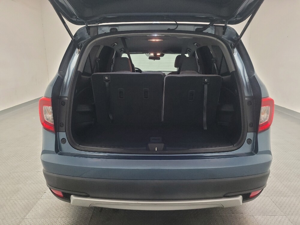 2020 Honda Pilot in Riverside, CA 92504 - 18136727 29