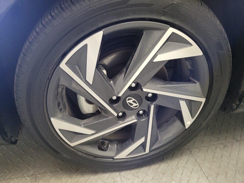 2025 Hyundai Elantra in Downey, CA 90241 - 18136728 31