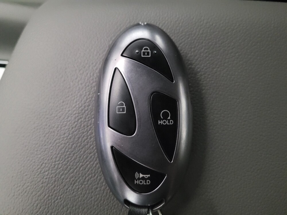 2025 Hyundai Elantra in Downey, CA 90241 - 18136728 32