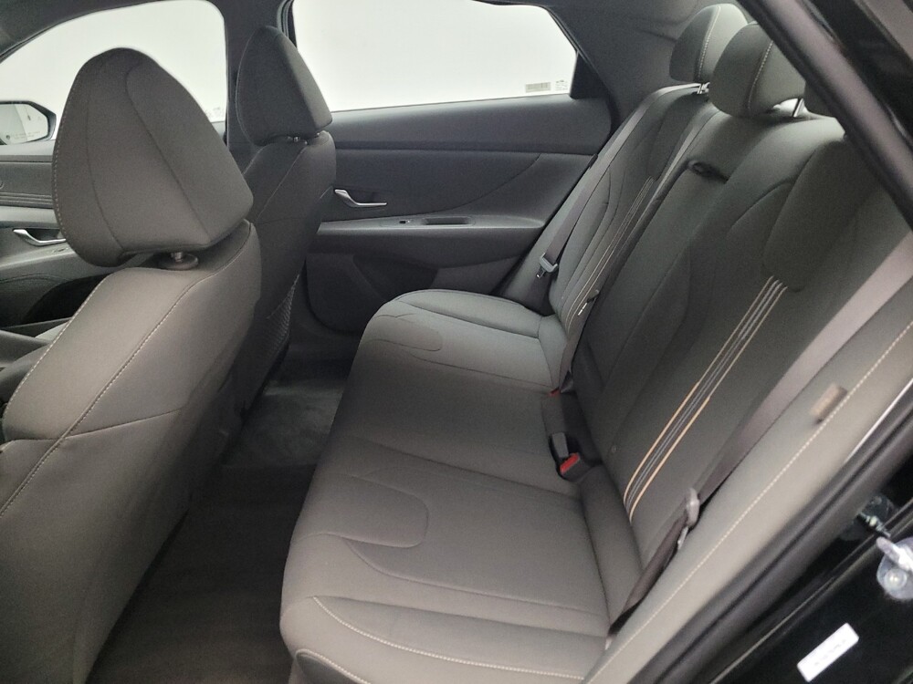 2025 Hyundai Elantra in Downey, CA 90241 - 18136728 18