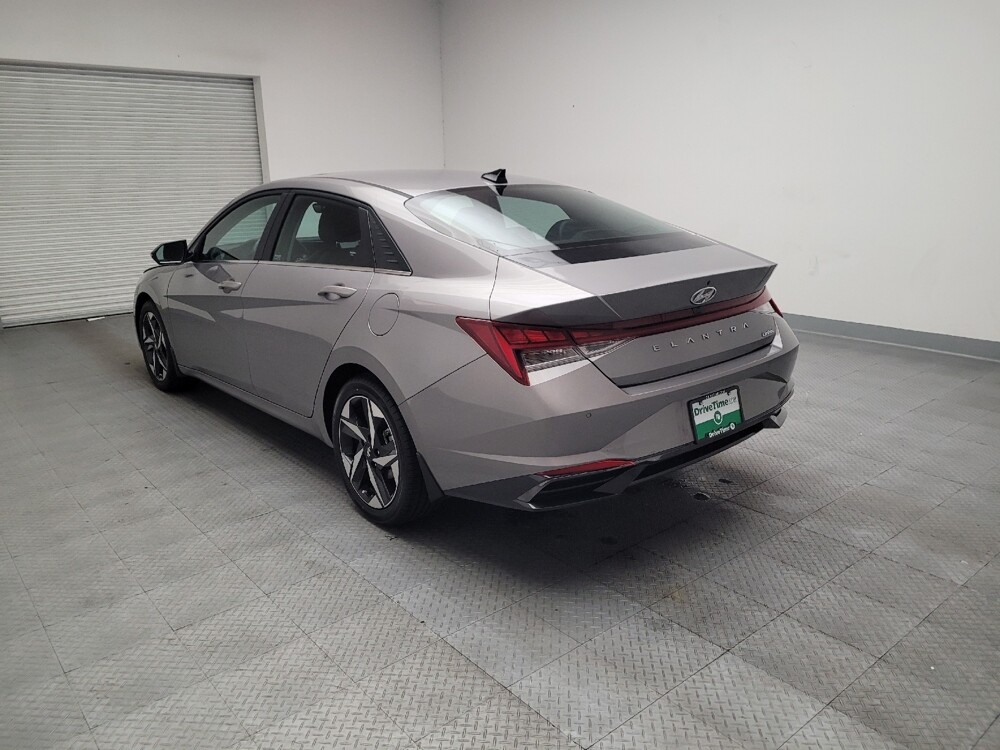 2023 Hyundai Elantra in Montclair, CA 91763 - 18136730 5