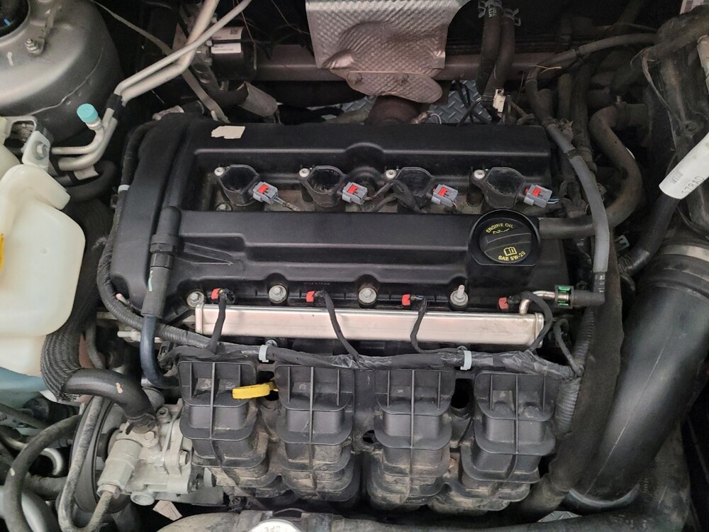2016 Jeep Compass in Fresno, CA 93726 - 18136731 30