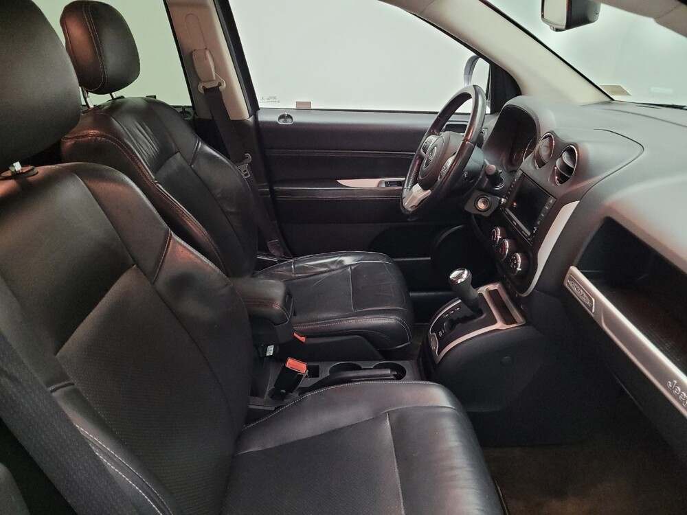 2016 Jeep Compass in Fresno, CA 93726 - 18136731 21