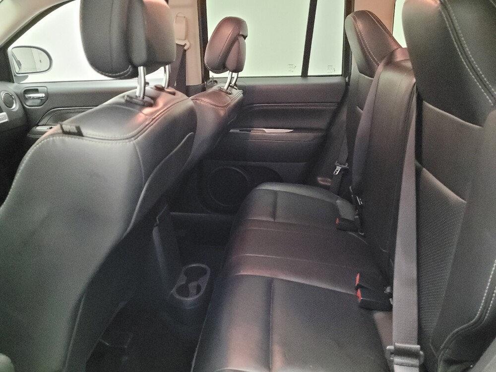 2016 Jeep Compass in Fresno, CA 93726 - 18136731 18