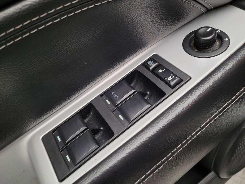 2016 Jeep Compass in Fresno, CA 93726 - 18136731 27