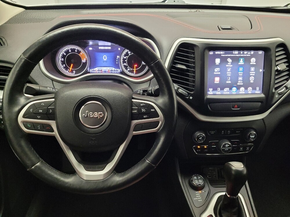 2017 Jeep Cherokee in Phoenix, AZ 85022 - 18136735 22