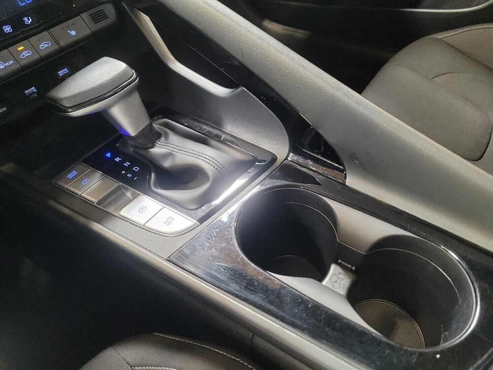 2022 Hyundai Elantra in Montclair, CA 91763 - 18136736 26