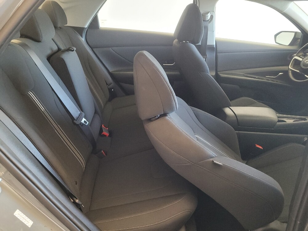 2022 Hyundai Elantra in Montclair, CA 91763 - 18136736 19