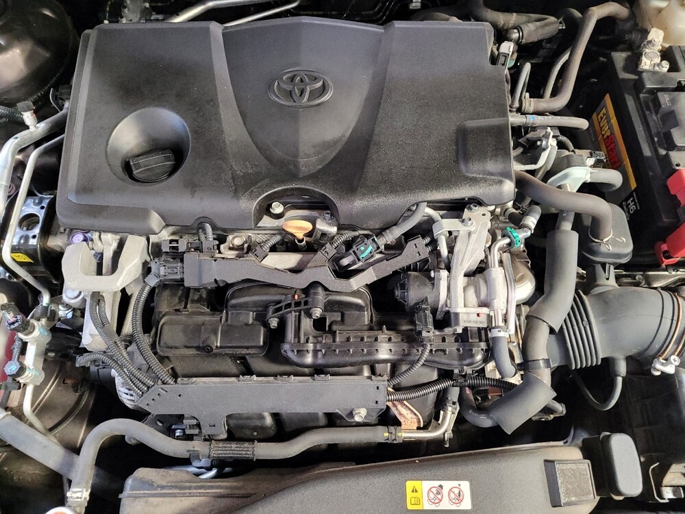 2018 Toyota Camry in Montclair, CA 91763 - 18136738 30