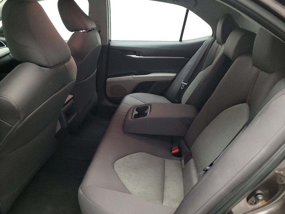 2018 Toyota Camry in Montclair, CA 91763 - 18136738 18