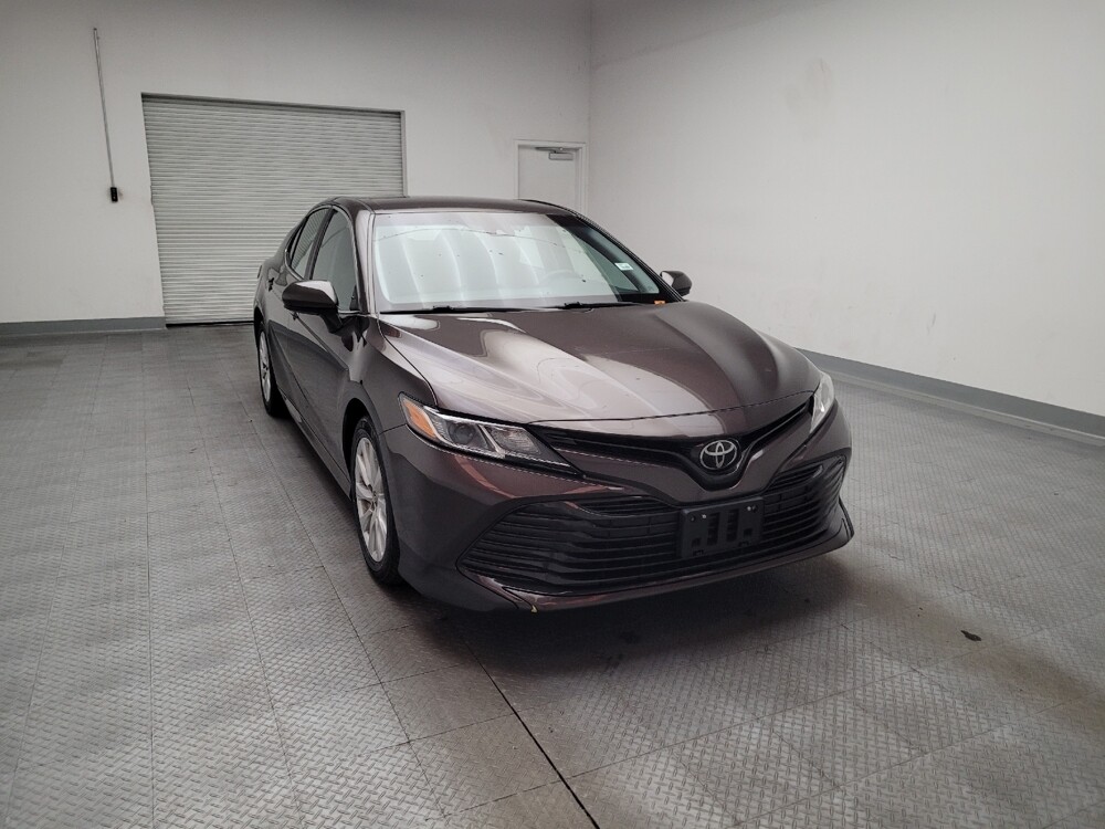 2018 Toyota Camry in Montclair, CA 91763 - 18136738 14