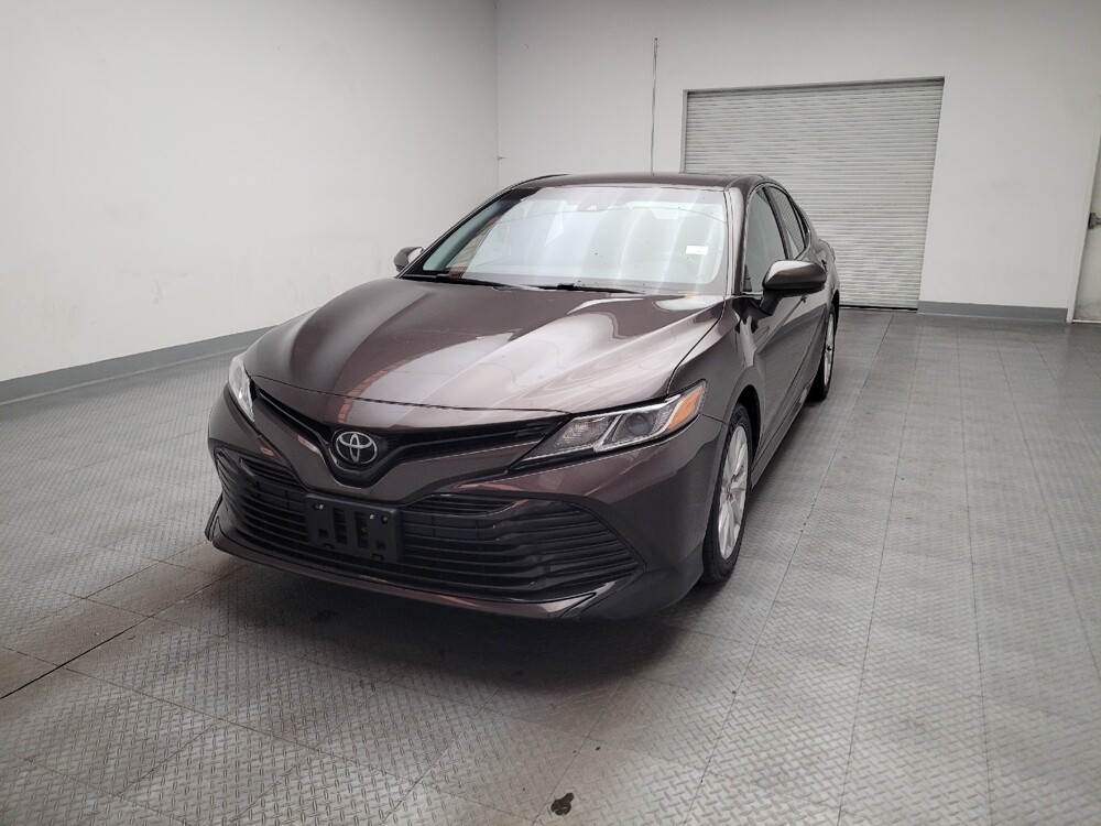 2018 Toyota Camry in Montclair, CA 91763 - 18136738 15