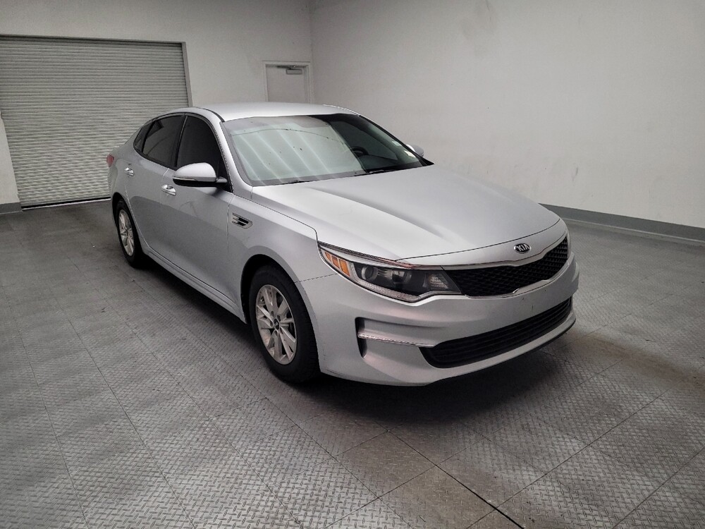 2018 Kia Optima in El Cajon, CA 92020 - 18136742 13