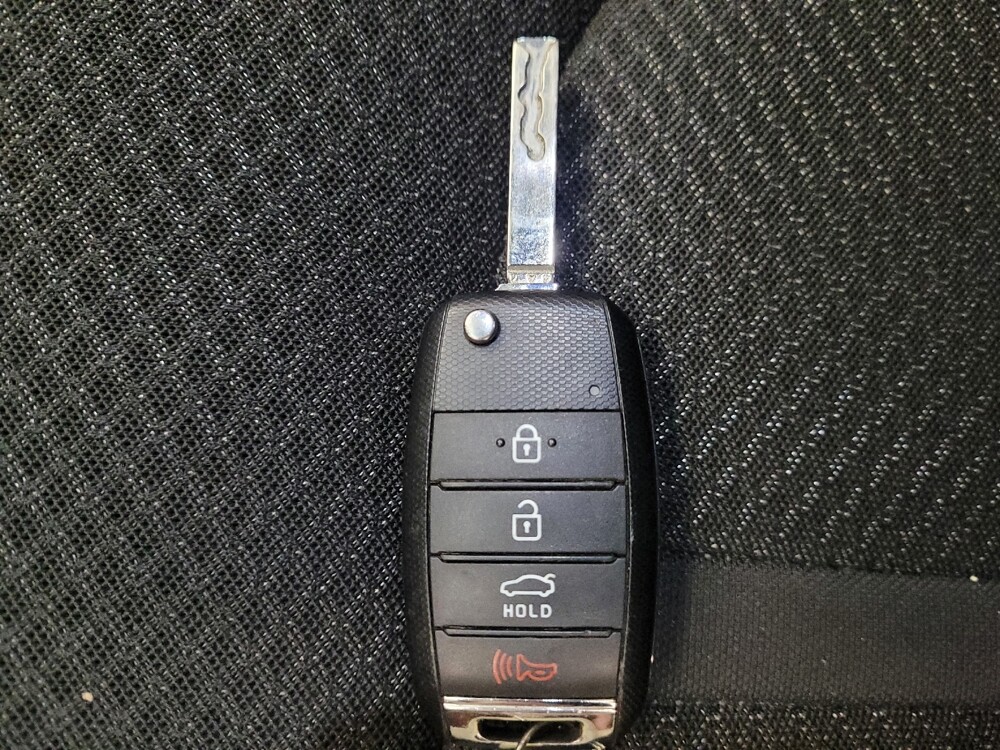 2018 Kia Optima in El Cajon, CA 92020 - 18136742 32