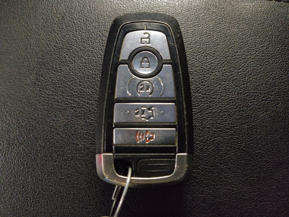 2017 Ford Edge in Athens, GA 30606 - 18136747 32