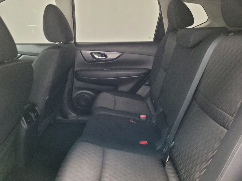 2017 Nissan Rogue in Las Vegas, NV 89102 - 18136750 18