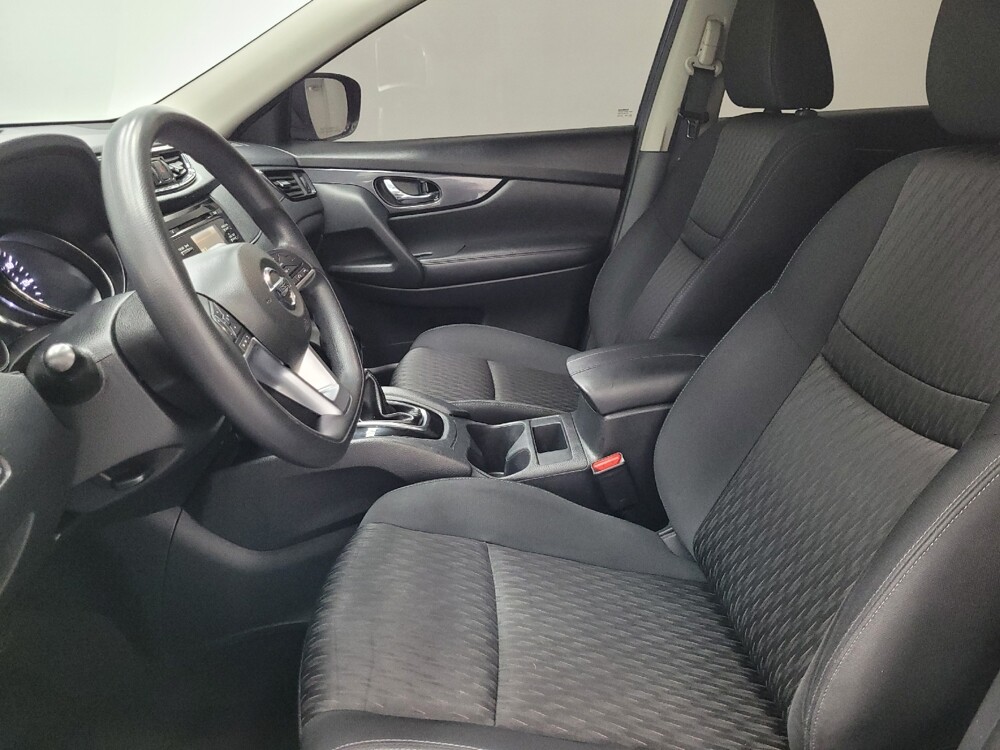 2017 Nissan Rogue in Las Vegas, NV 89102 - 18136750 17