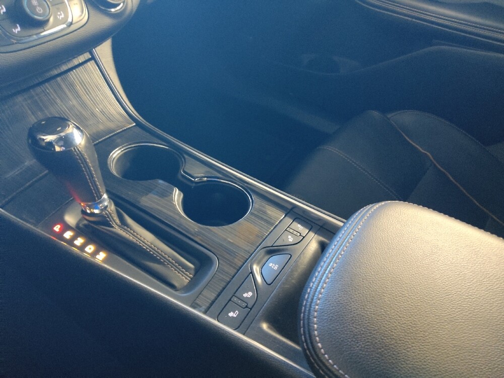 2018 Chevrolet Impala in Knoxville, TN 37923 - 18136756 26