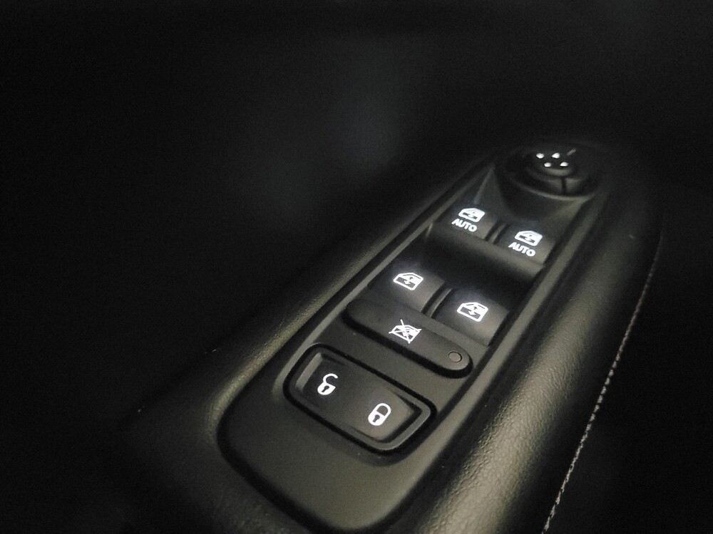 2021 Jeep Compass in Stone Mountain, GA 30083 - 18136771 27