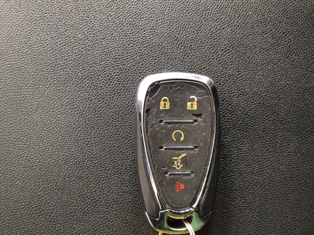 2022 Chevrolet Equinox in Knoxville, TN 37923 - 18136775 32