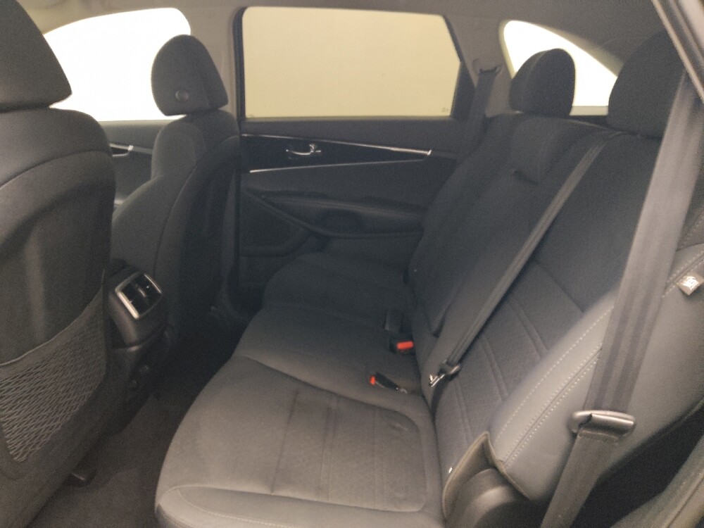 2019 Kia Sorento in Union City, GA 30291 - 18136782 18