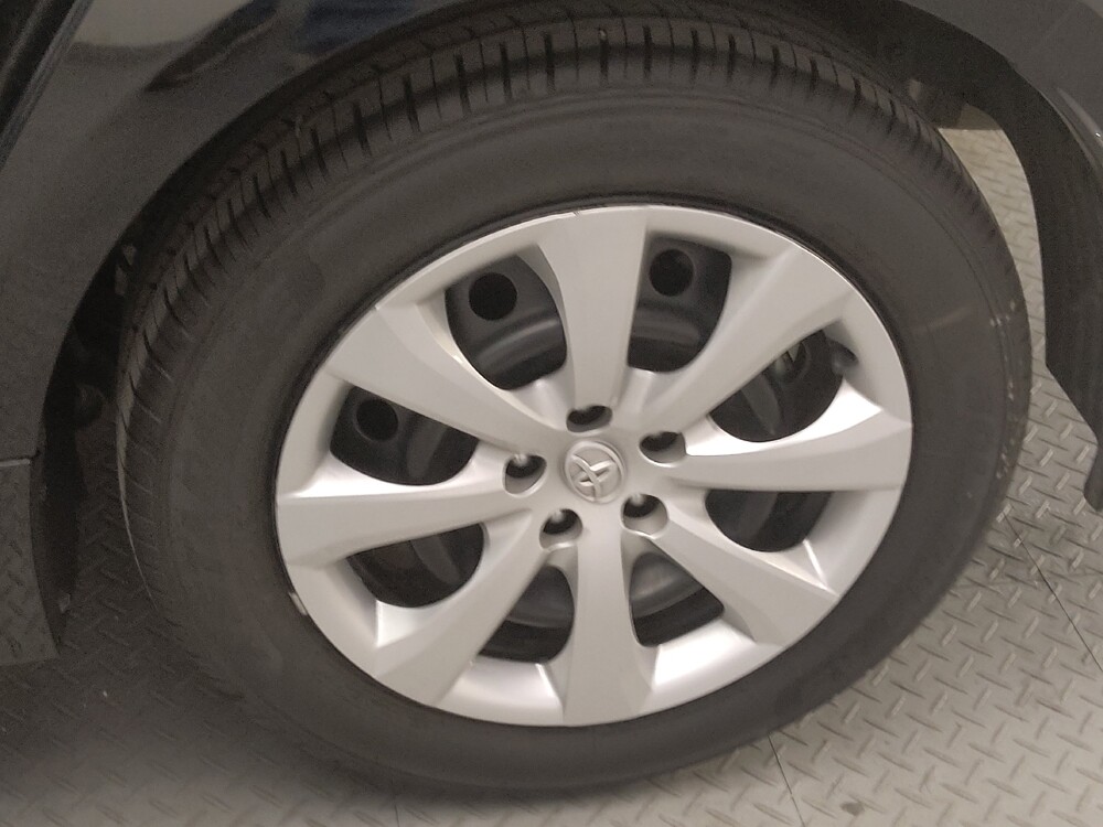 2025 Toyota Corolla in Arlington, TX 76011 - 18136787 31