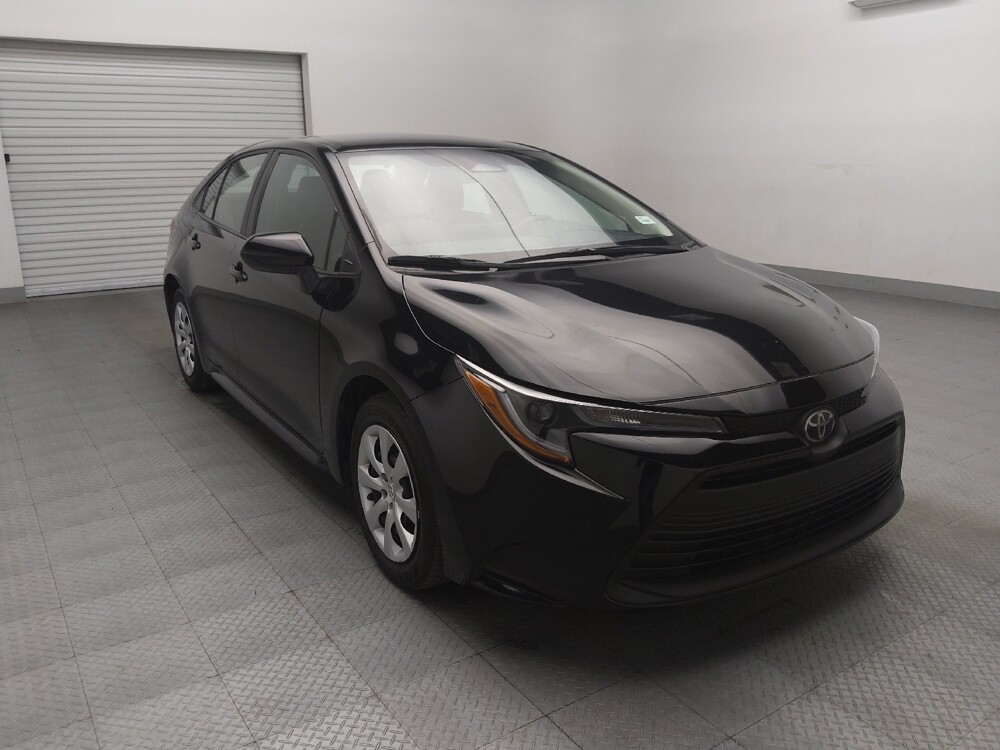 2025 Toyota Corolla in Arlington, TX 76011 - 18136787 13