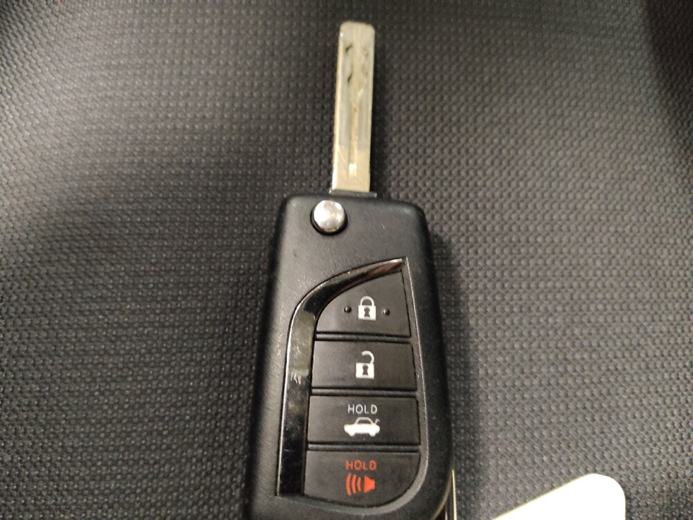 2025 Toyota Corolla in Arlington, TX 76011 - 18136787 32