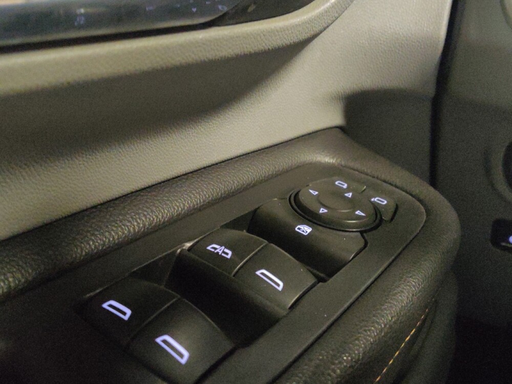 2020 GMC Terrain in Glendale, AZ 85301 - 18136799 27