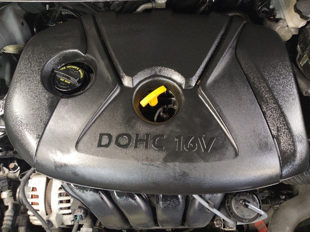 2016 Hyundai Elantra in Tampa, FL 33612 - 18136806 30