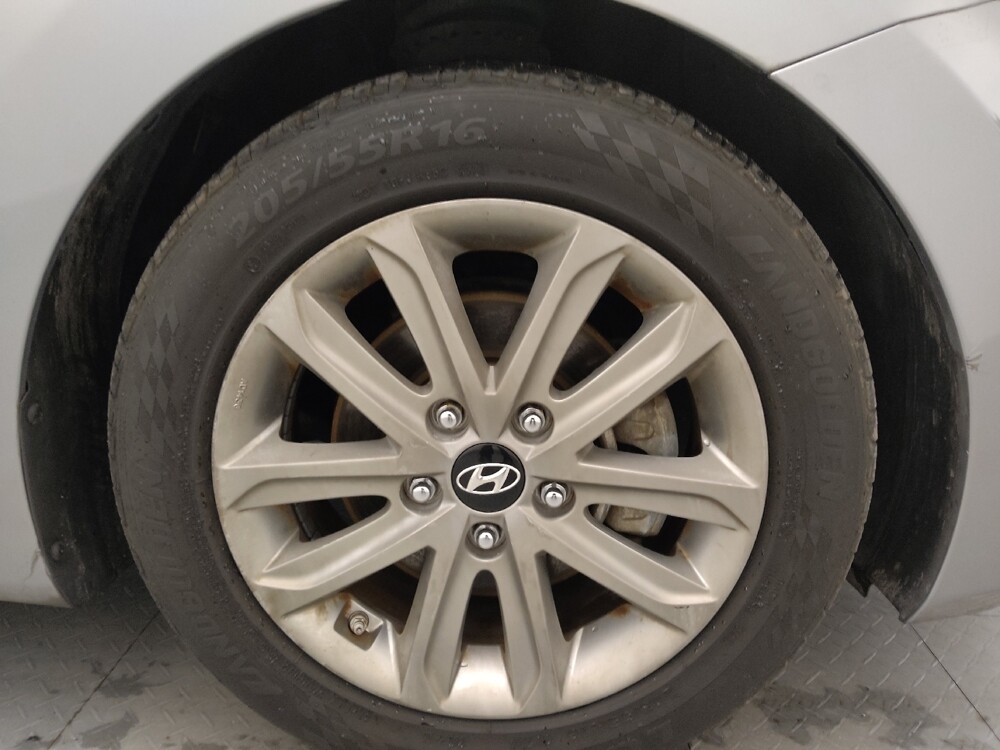 2016 Hyundai Elantra in Tampa, FL 33612 - 18136806 31