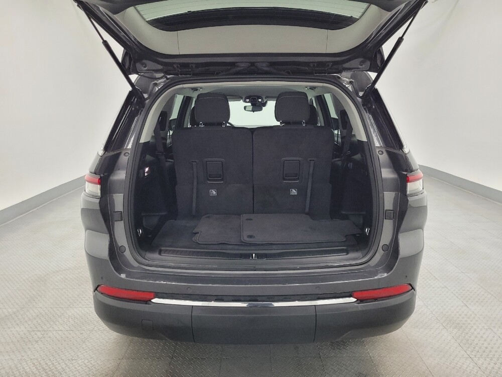 2023 Jeep Grand Cherokee L in Las Vegas, NV 89102 - 18136822 29