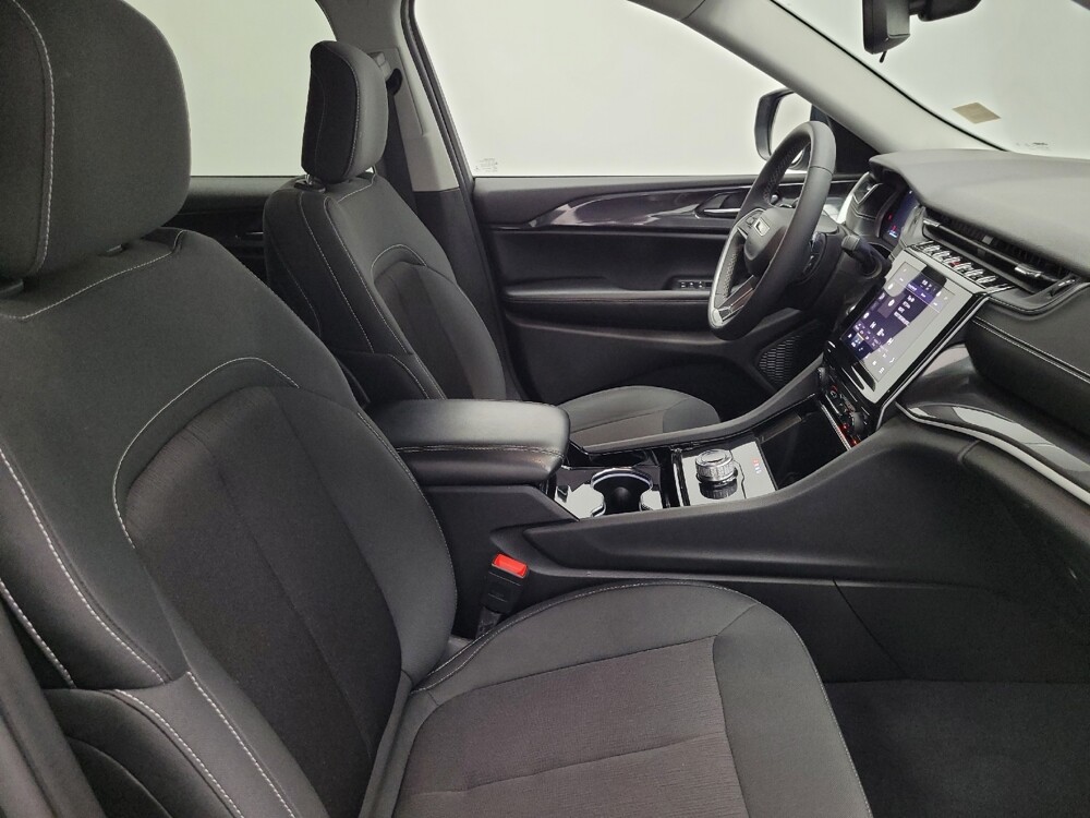 2023 Jeep Grand Cherokee L in Las Vegas, NV 89102 - 18136822 21