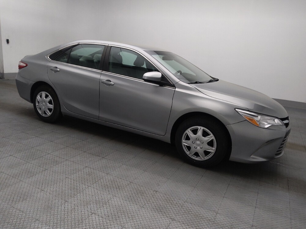2016 Toyota Camry in Pensacola, FL 32505 - 18136830 11