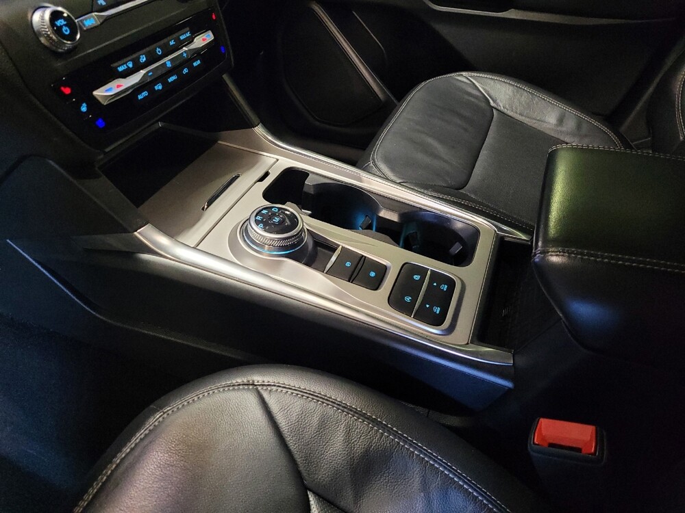 2020 Ford Explorer in Jacksonville, FL 32225 - 18136831 26