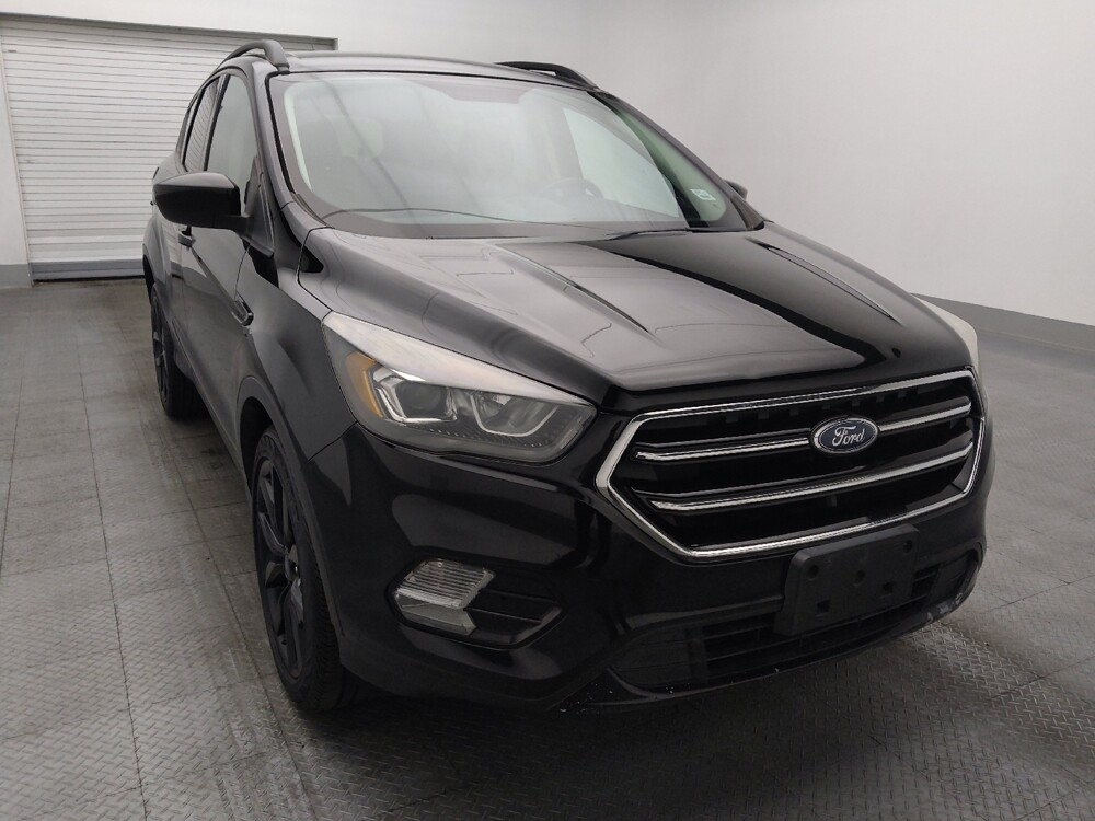 2017 Ford Escape in Miami, FL 33157 - 18136833 14