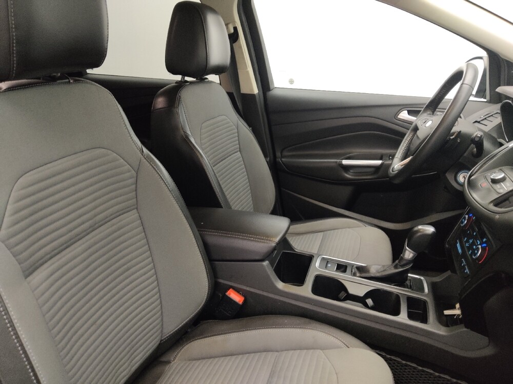 2017 Ford Escape in Miami, FL 33157 - 18136833 21
