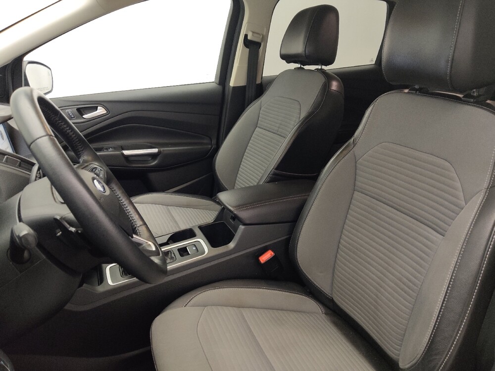 2017 Ford Escape in Miami, FL 33157 - 18136833 17