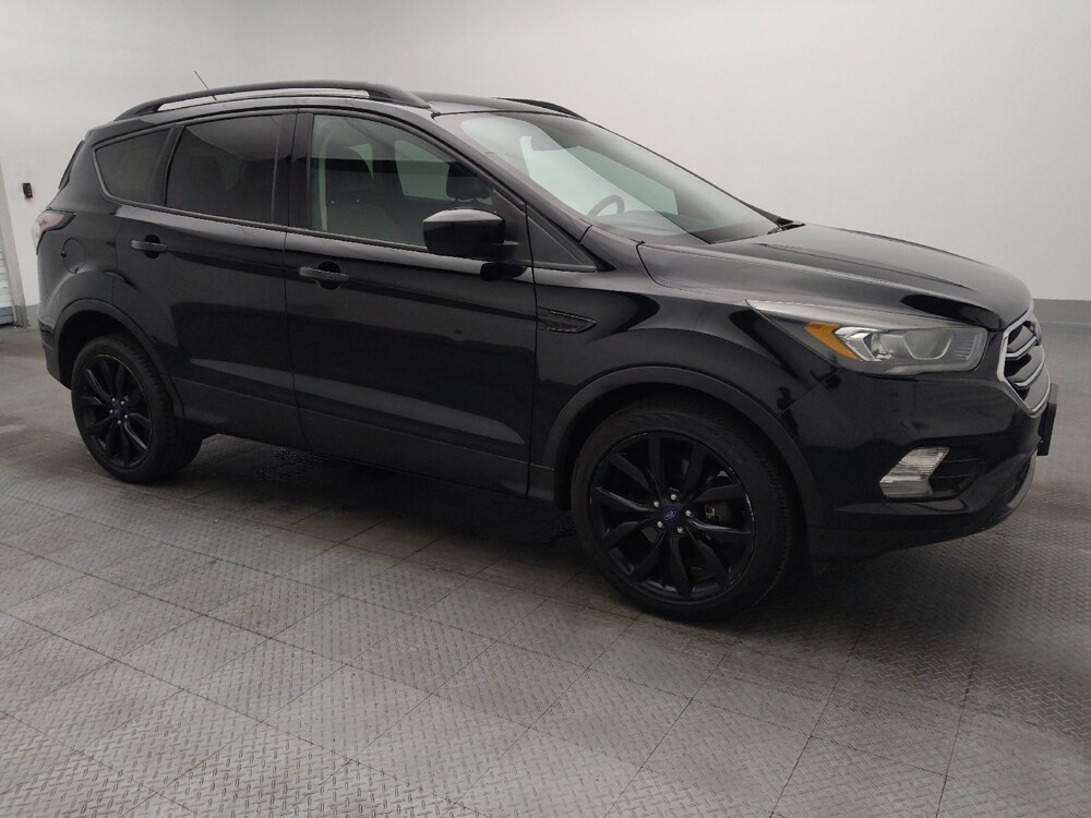 2017 Ford Escape in Miami, FL 33157 - 18136833 11