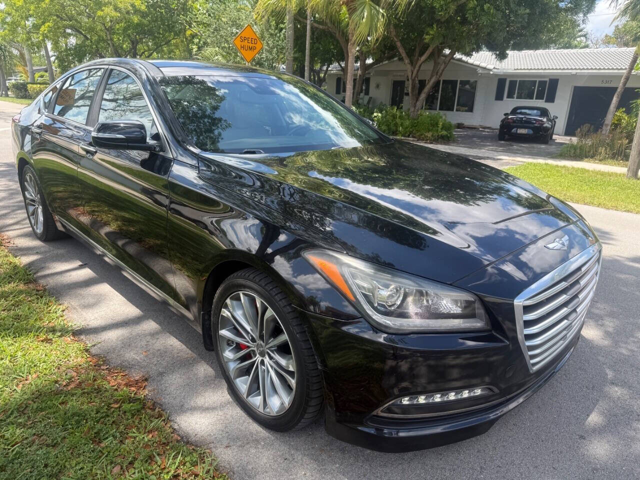 2016 Hyundai Genesis in Hollywood, FL 33023-1906 - 18136836 7