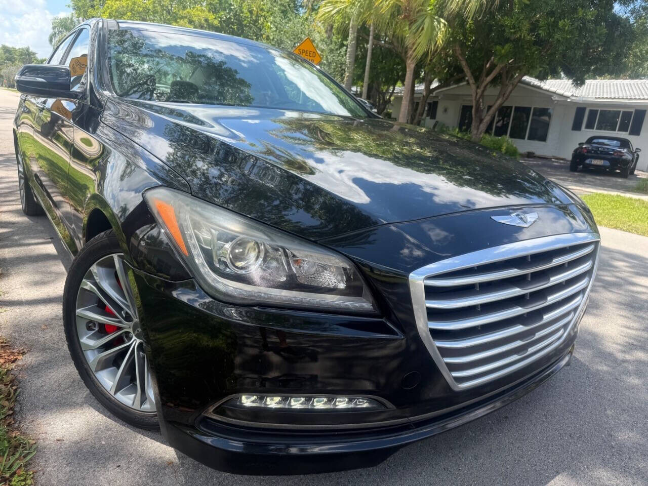 2016 Hyundai Genesis in Hollywood, FL 33023-1906 - 18136836 23