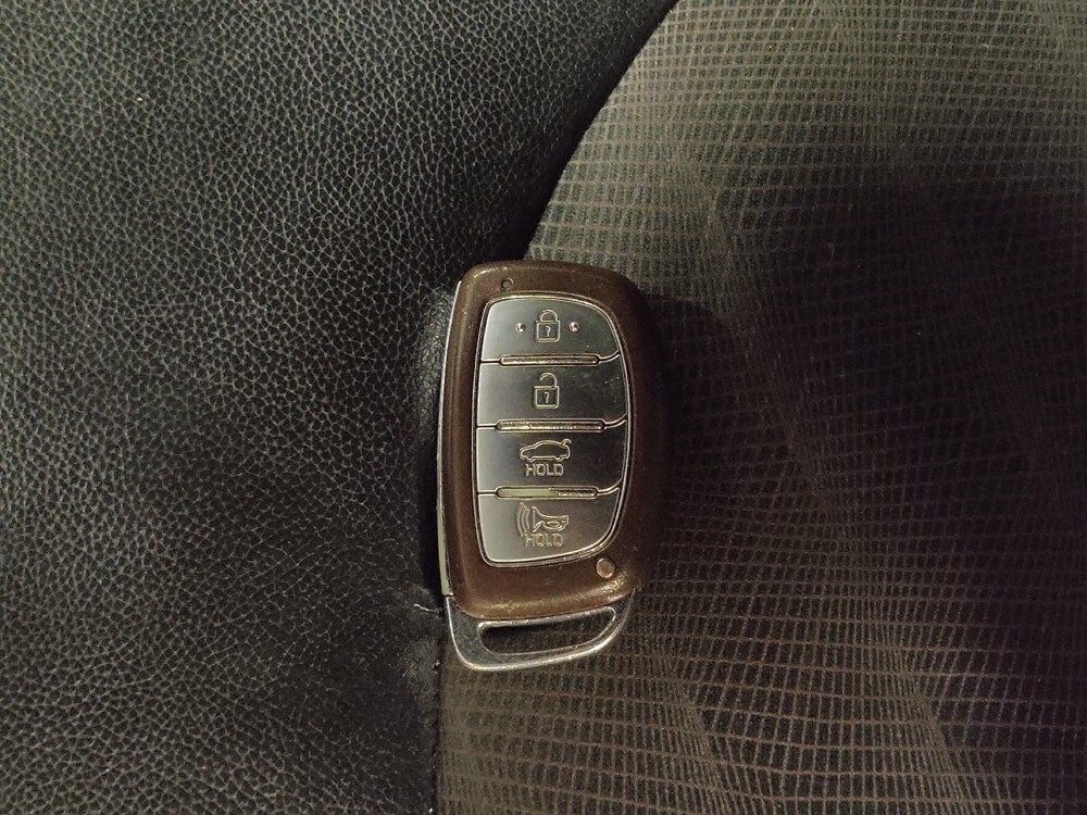 2018 Hyundai Sonata in Salem, VA 24153 - 18136838 32