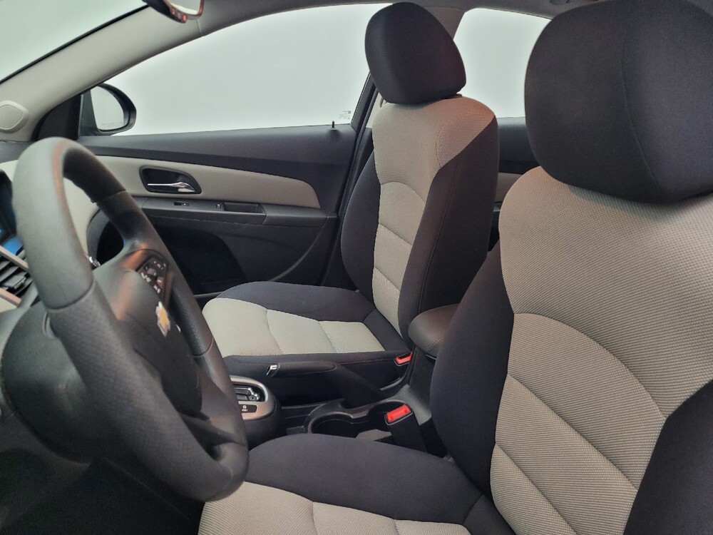 2016 Chevrolet Cruze in Jacksonville, FL 32225 - 18136841 17