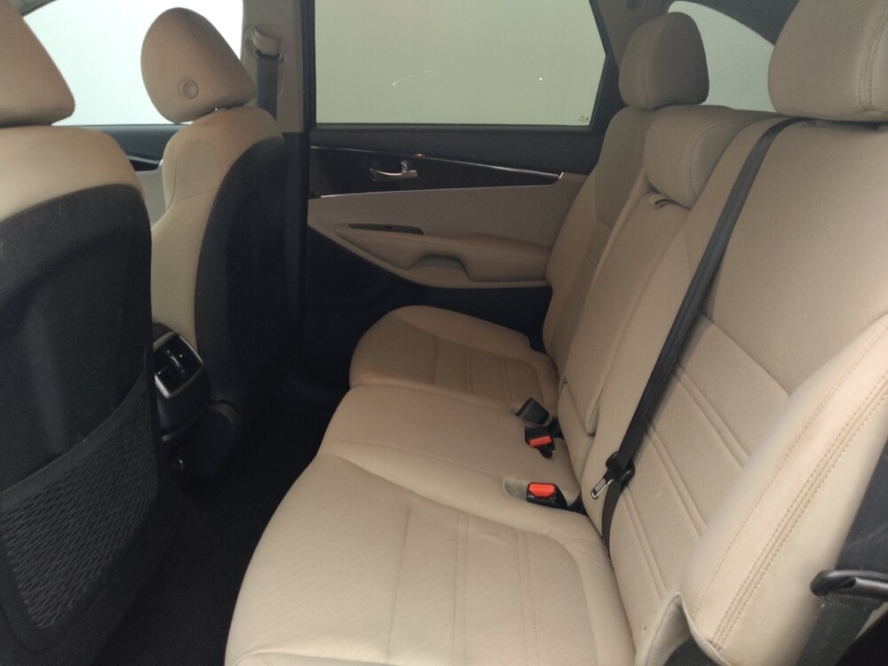 2020 Kia Sorento in Savannah, GA 31419 - 18136843 18