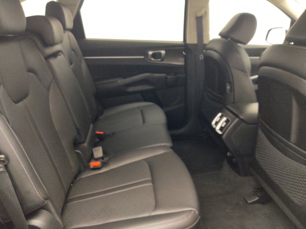 2023 Kia Sorento in Sanford, FL 32773 - 18136845 19