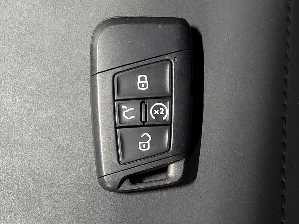 2022 Volkswagen Taos in Miami, FL 33157 - 18136846 32