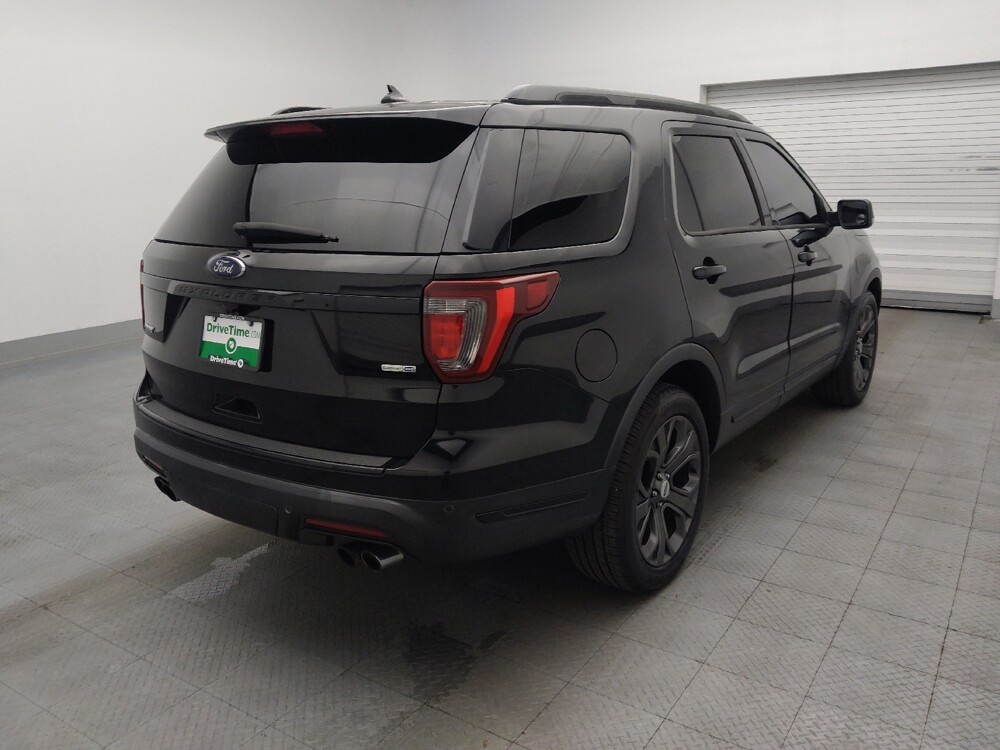 2018 Ford Explorer in Jacksonville, FL 32210 - 18136850 9