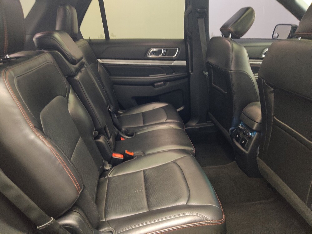 2018 Ford Explorer in Jacksonville, FL 32210 - 18136850 19